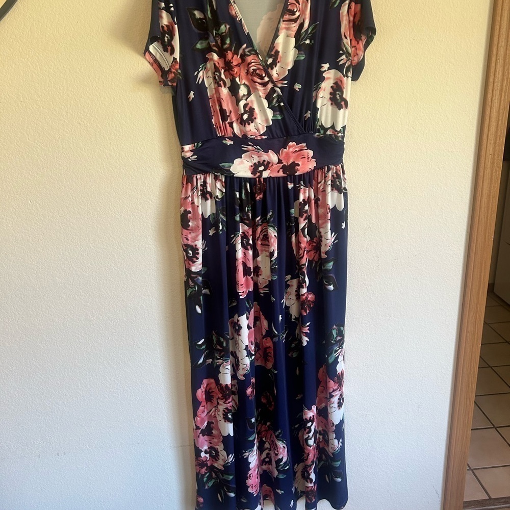 Ouges Women's V-Neck Pattern Pocket Maxi Long Dre… - image 3